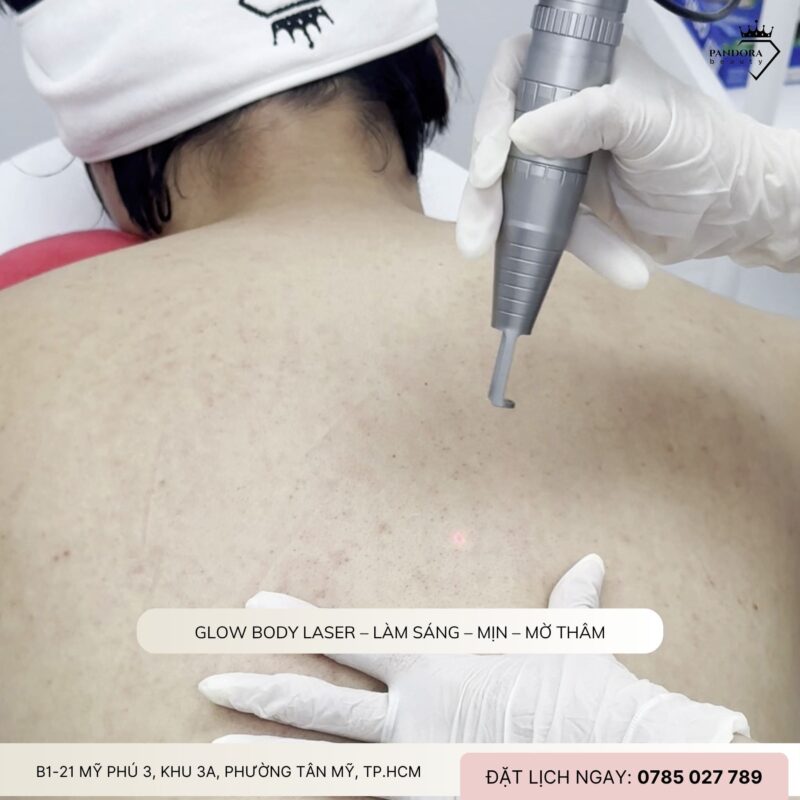 Quy trình điều trị mụn lưng tại spa/thẩm mỹ viện như Pandora Beauty: Chuẩn y khoa – Hiệu quả – An toàn